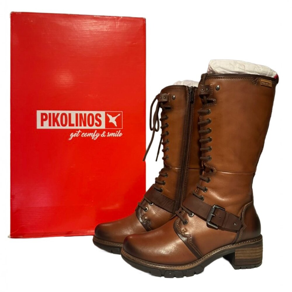 My Mom bought the wrong size by accident. Never worn, still in the box!